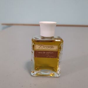 Vintage Dana 20 Carats Eau de Parfum 0.5 fl oz 15 Ml Nos
